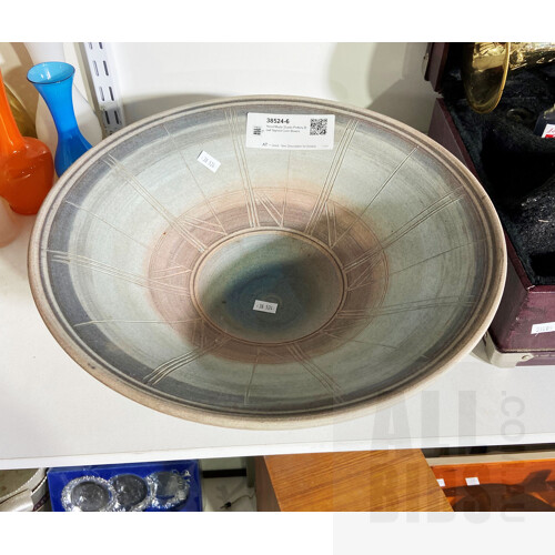 Hand Made Studio Pottery Bowl Signed Colin Bowes