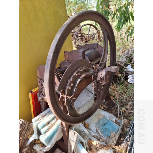 Vintage Bentall's Patent Chaff Cutter Model 913