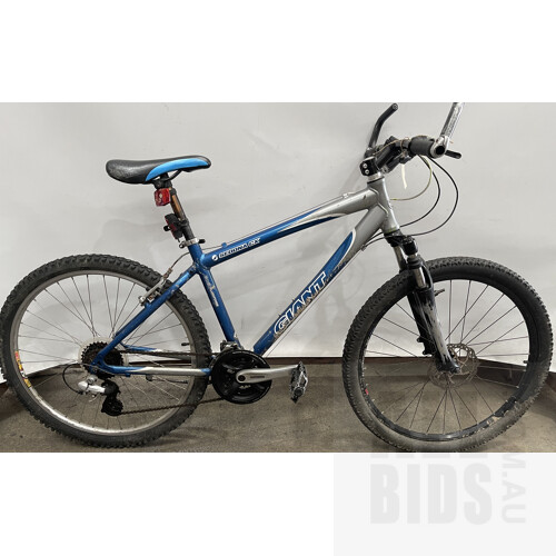 Giant Sedona CX 24 Speed Mountain Bike