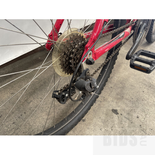 Mongoose Montana 21 Speed Mountain Bike