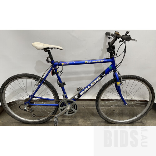 Raleigh RS2100 21 Speed Mountain Bike