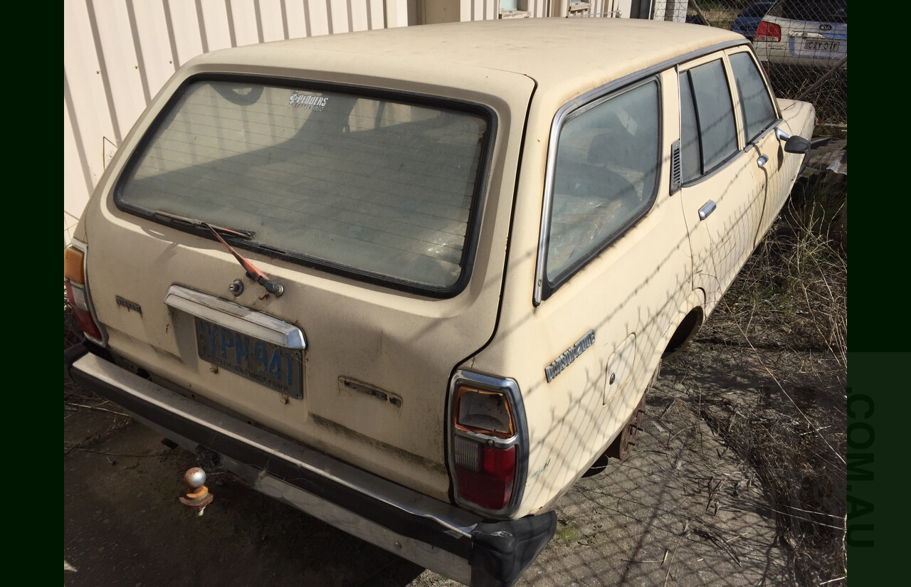 /1980 Datsun 200b 4d Wagon Cream 2.0L