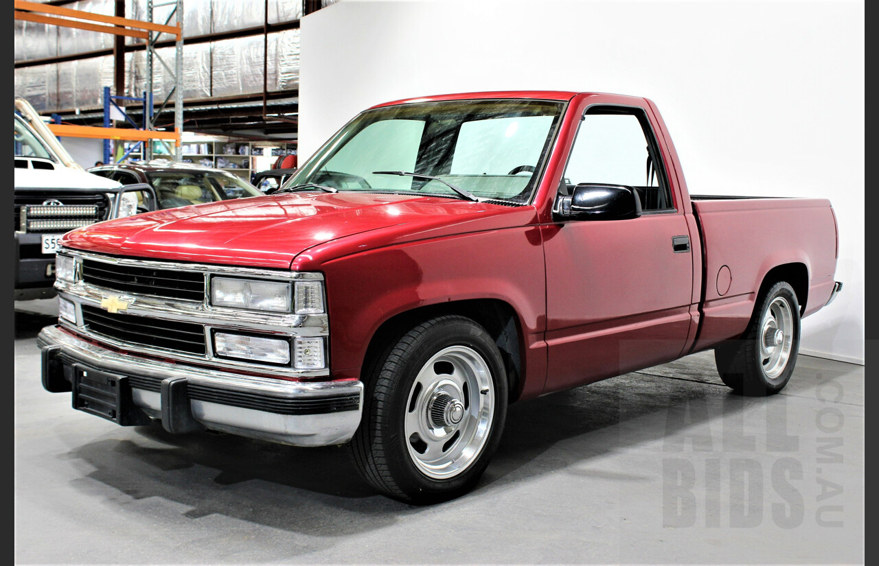 1988 Chevrolet Silverado C1500 Pickup Truck Red 5.7L V8