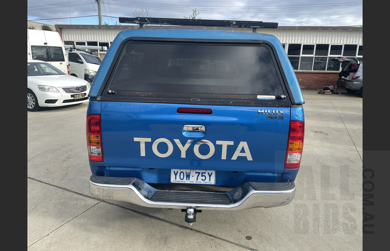 9/2005 Toyota Hilux SR5 GGN15R Dual Cab P/up Blue 4.0L