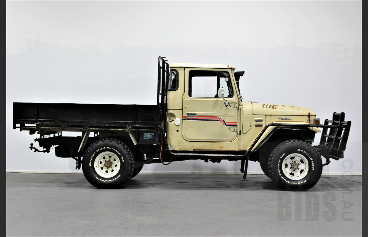 12/1983 Toyota Landcruiser HJ47 RP-KQ (4x4) 2dr Utility 4.0L Diesel