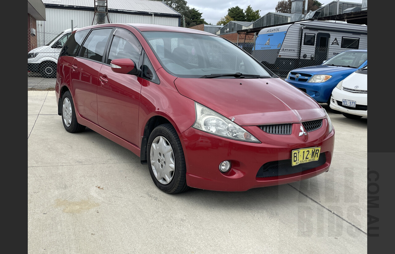 9/2007 Mitsubishi Grandis LS BA MY07 4d Wagon Red 2.4L