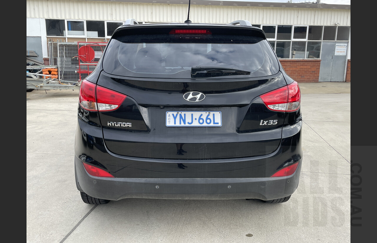 12/2012 Hyundai Ix35 Elite (awd) LM MY13 4d Wagon Black 2.4L