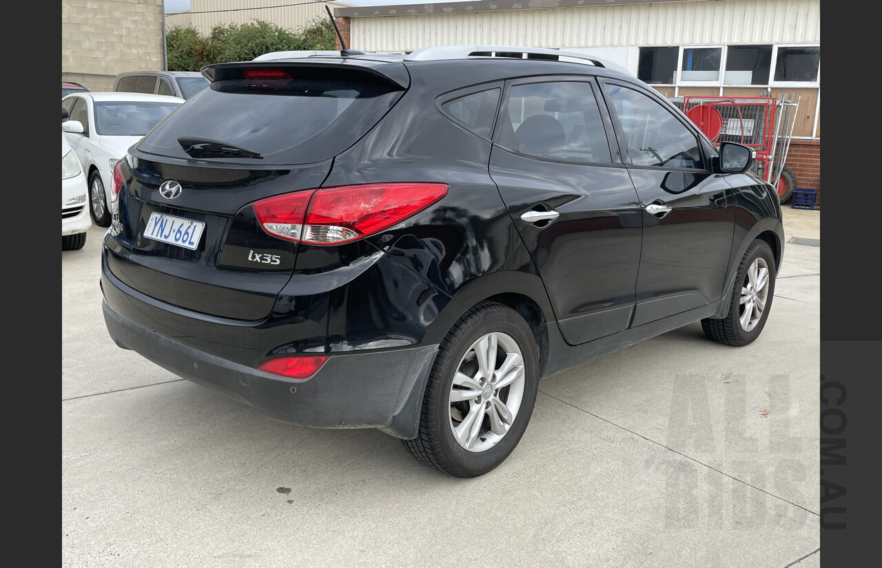 12/2012 Hyundai Ix35 Elite (awd) LM MY13 4d Wagon Black 2.4L