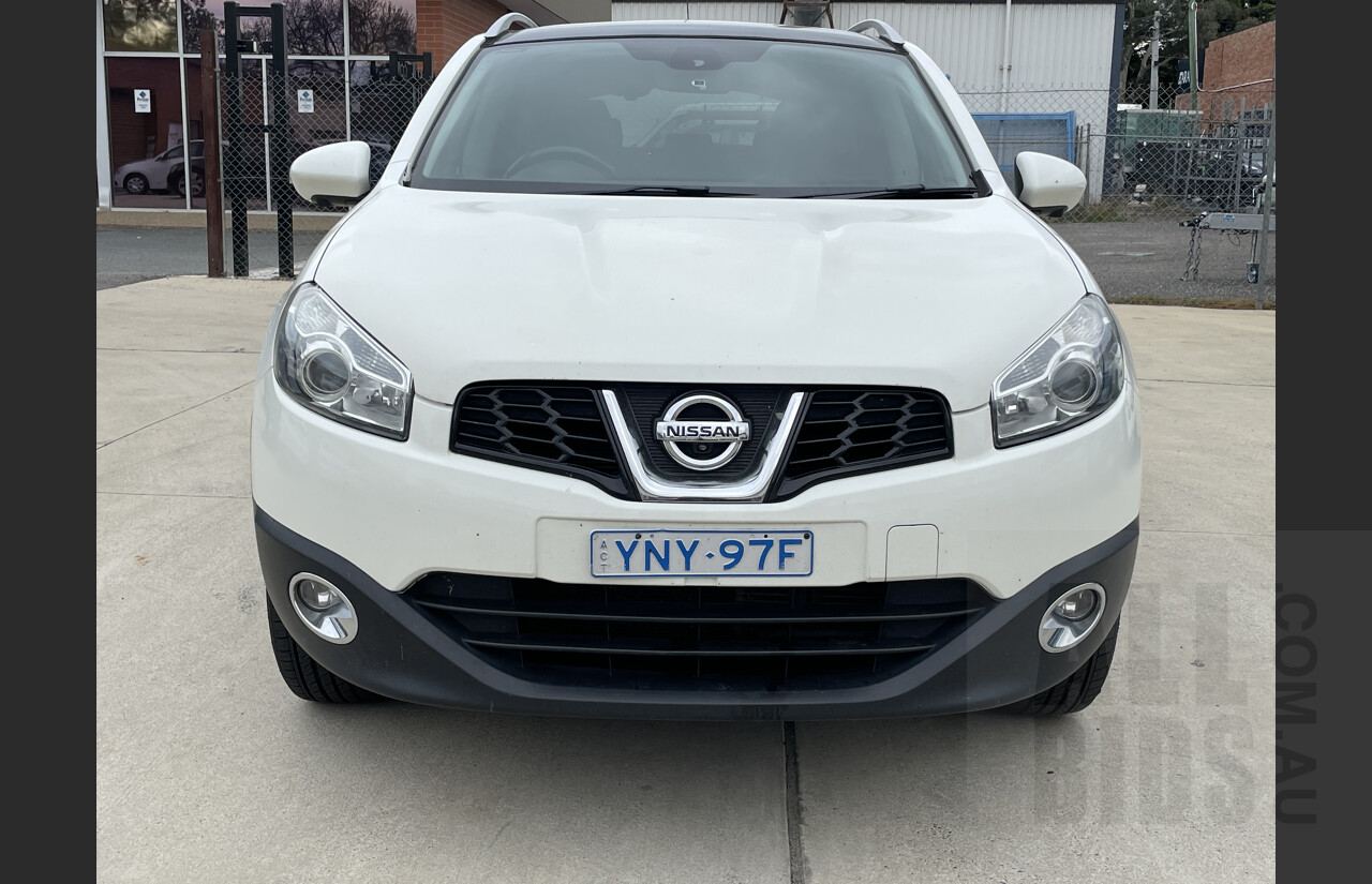 5/2014 Nissan Dualis Ti-L (4x2) J10 MY13 4d Wagon White 2.0L