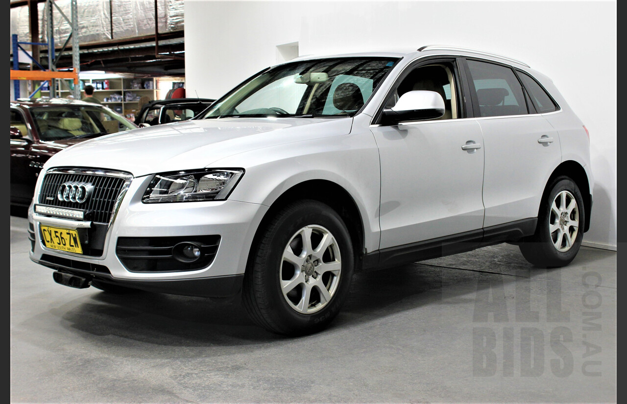5/2010 Audi Q5 2.0 TDI Quattro 8R MY10 4d Wagon Silver 2.0L Turbo Diesel