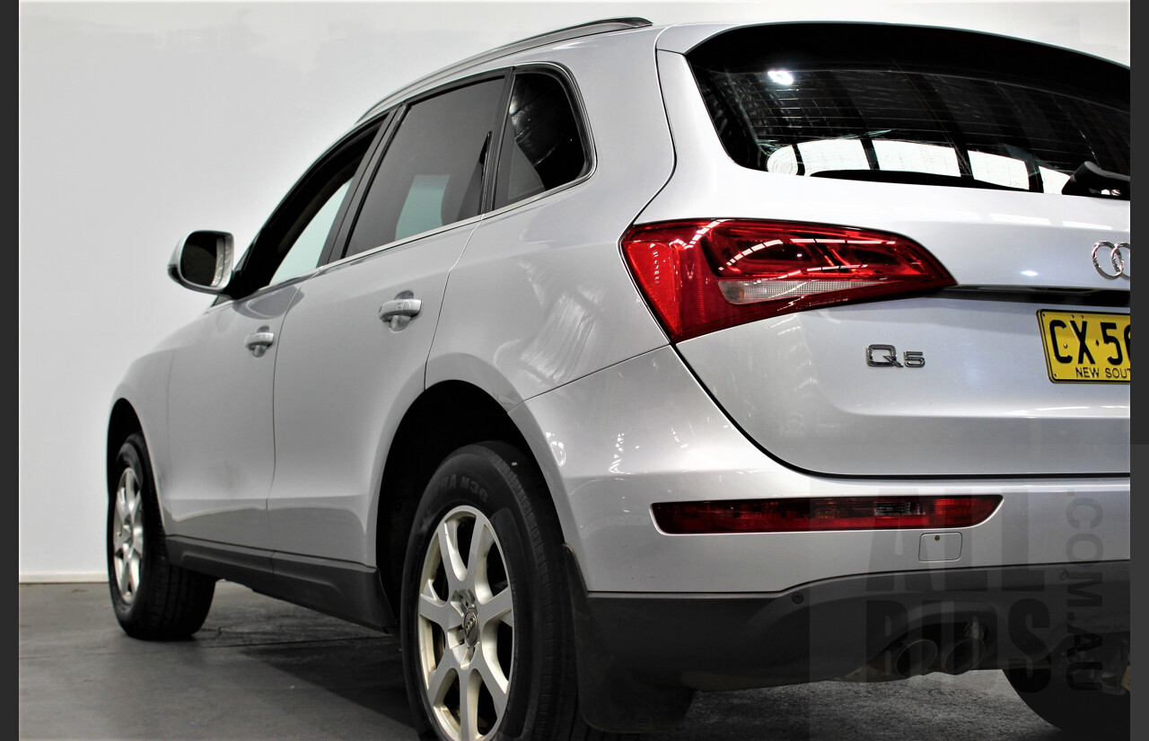 5/2010 Audi Q5 2.0 TDI Quattro 8R MY10 4d Wagon Silver 2.0L Turbo Diesel