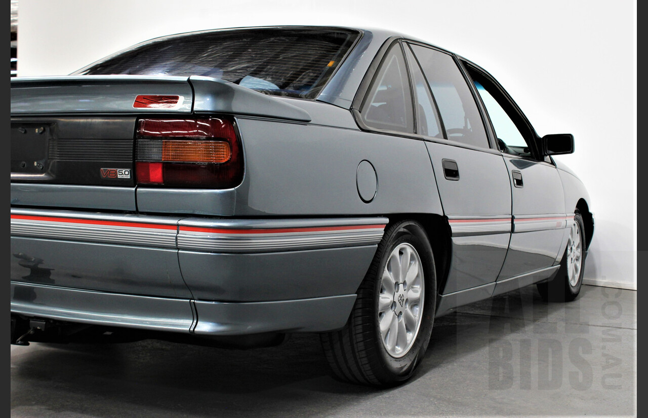 2/1990 Holden Commodore SS VN 4d Sedan Atlas Grey 5.0L V8 Manual