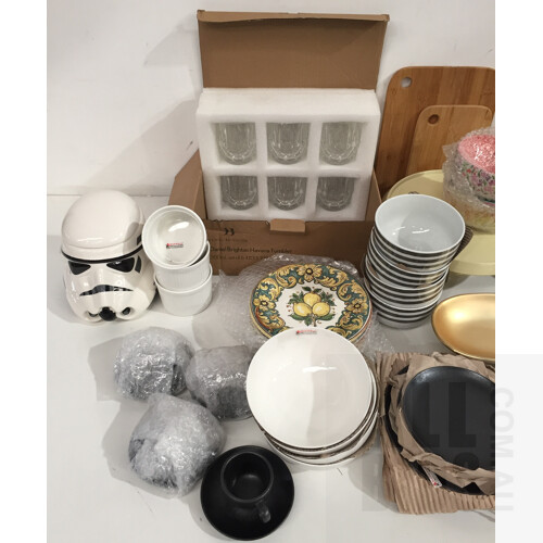 Assorted Tableware, Brands Including: Maxwell & Williams, Salt & Pepper, and Urban Style. Total ORP Over $320.