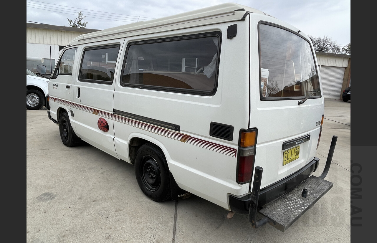 6/1989 Toyota Hiace LH61RV Safari Limited Edition Camper Van White 2.4L