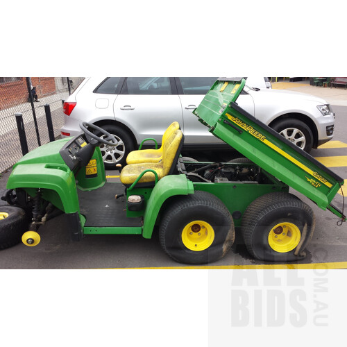 John Deere TH 6x4 Gator Diesel Utility Vehicle With Tipper Tray