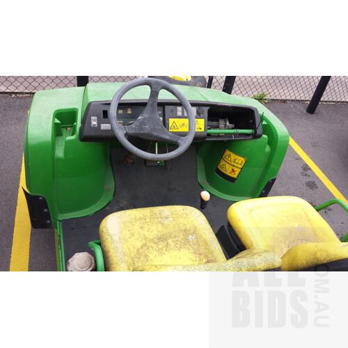 John Deere TH 6x4 Gator Diesel Utility Vehicle With Tipper Tray