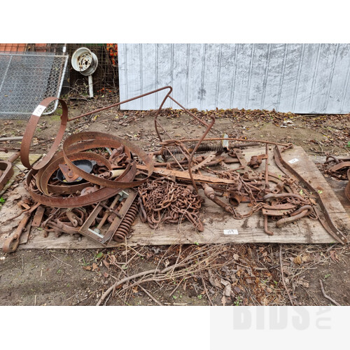 Quantity of Vintage Cast Iron and Steel Farm Machinery and Industrial Component