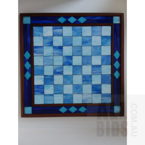 L21 - Stunning Stained Glass Chess Set, RRP $100