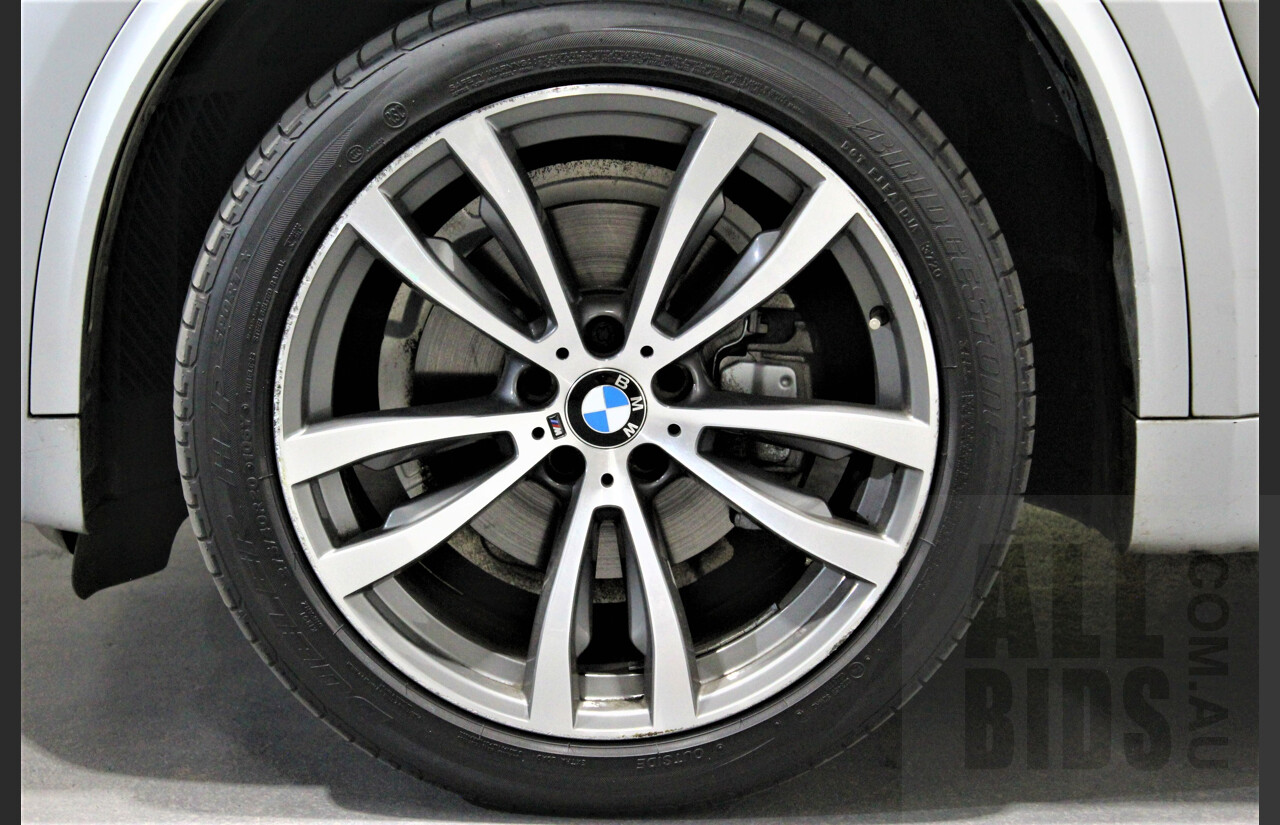 1/2015 Bmw X5 Xdrive 30d F15 4d Wagon Silver 3.0L Turbo Diesel
