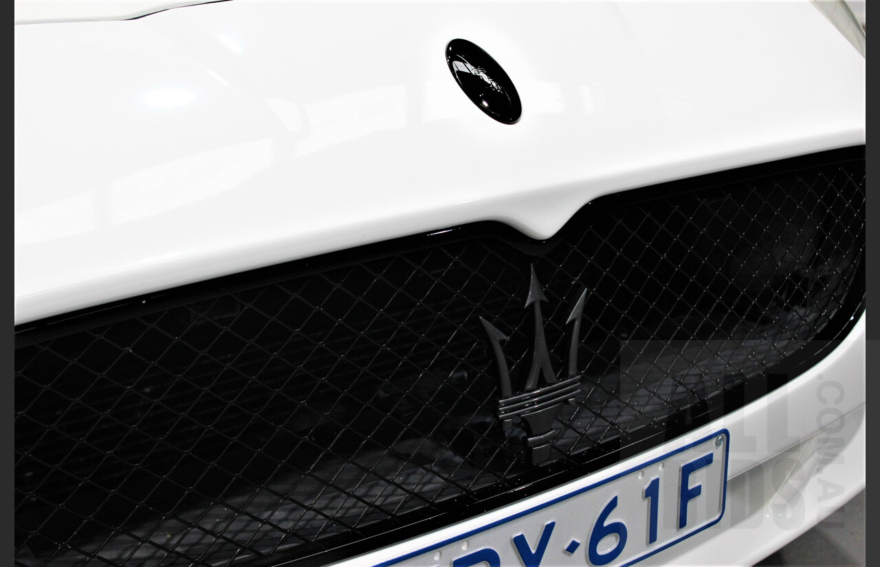 2/2005 Maserati Gransport Cambiocorsa 2d Coupe White 4.2L V8 - F1 Gearbox