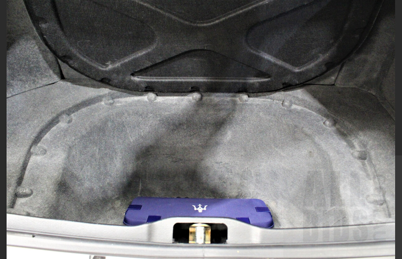 2/2005 Maserati Gransport Cambiocorsa 2d Coupe White 4.2L V8 - F1 Gearbox