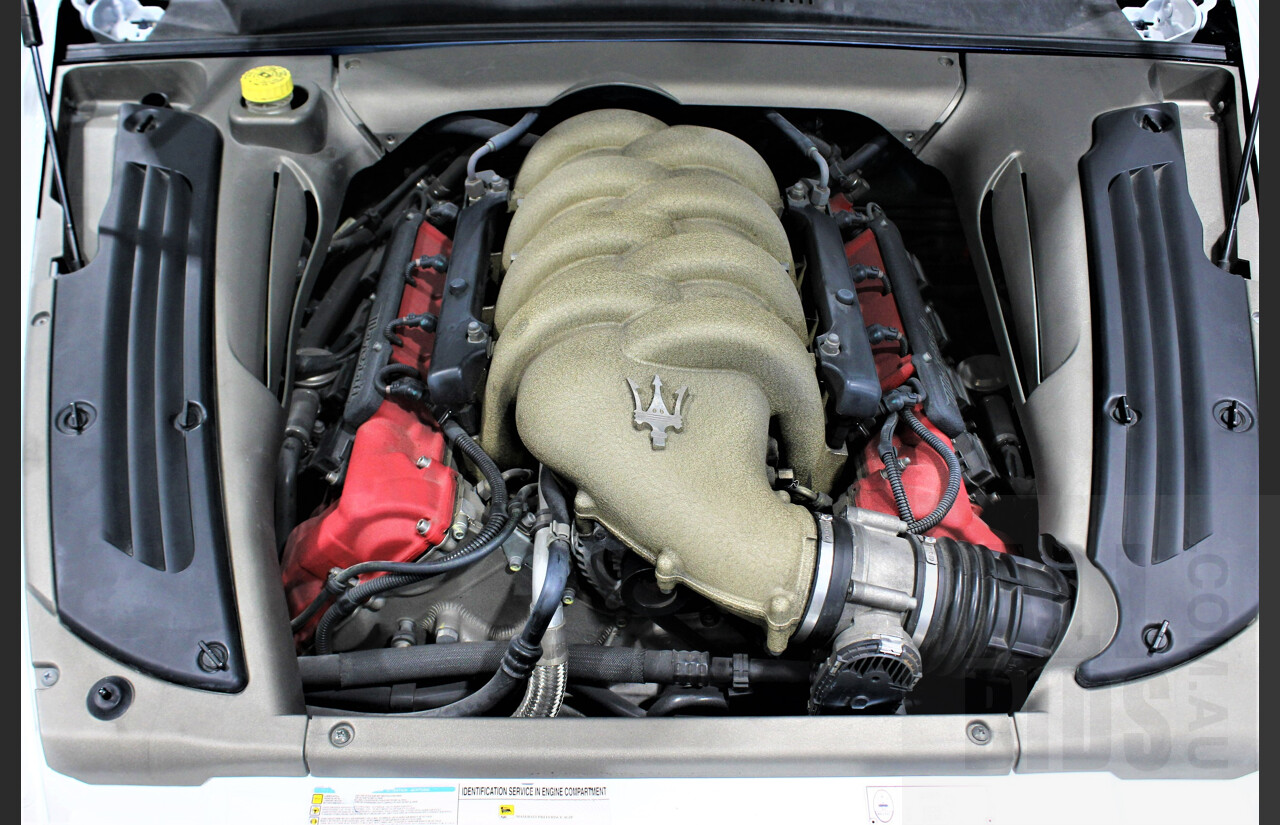 2/2005 Maserati Gransport Cambiocorsa 2d Coupe White 4.2L V8 - F1 Gearbox