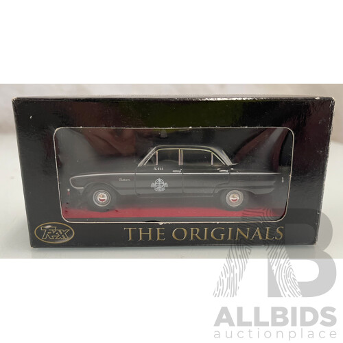 Trax the Originals Ford XK Falcon Taxi TR26J 1:43 Scale Model Car