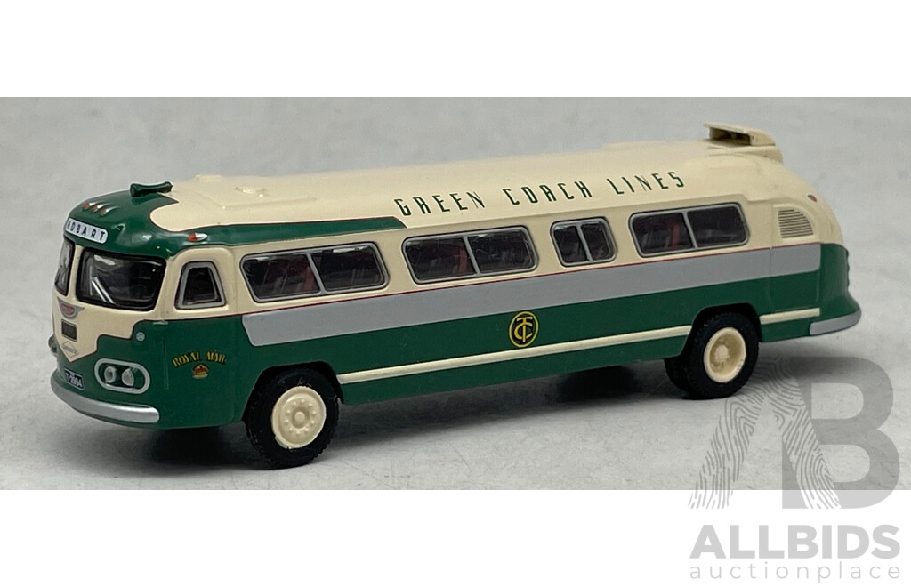 Trux Aussie Buses 1954 Ansair Flxible Clipper  - 1/76 Scale