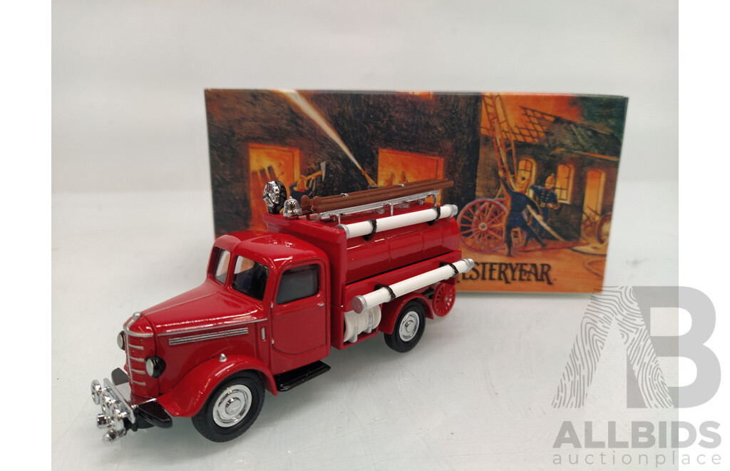 Matchbox Collectables 1939 Bedford Tanker