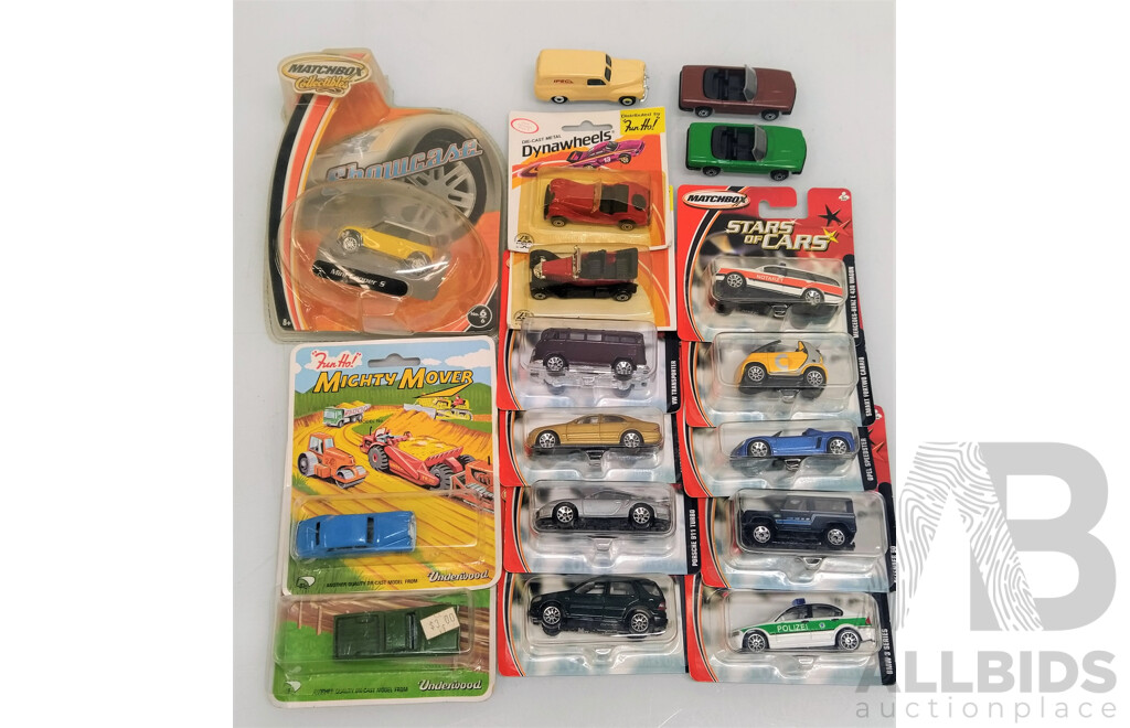 Matchbox Cars - Lot of 17