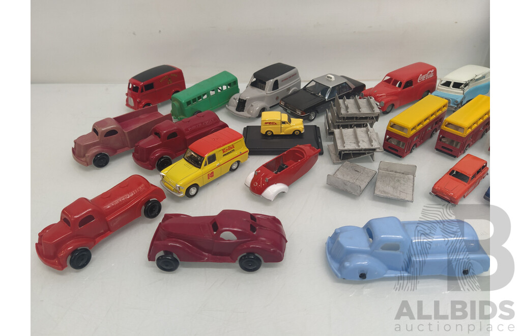 Collection of Model Cars and Parts - Mixed Brands