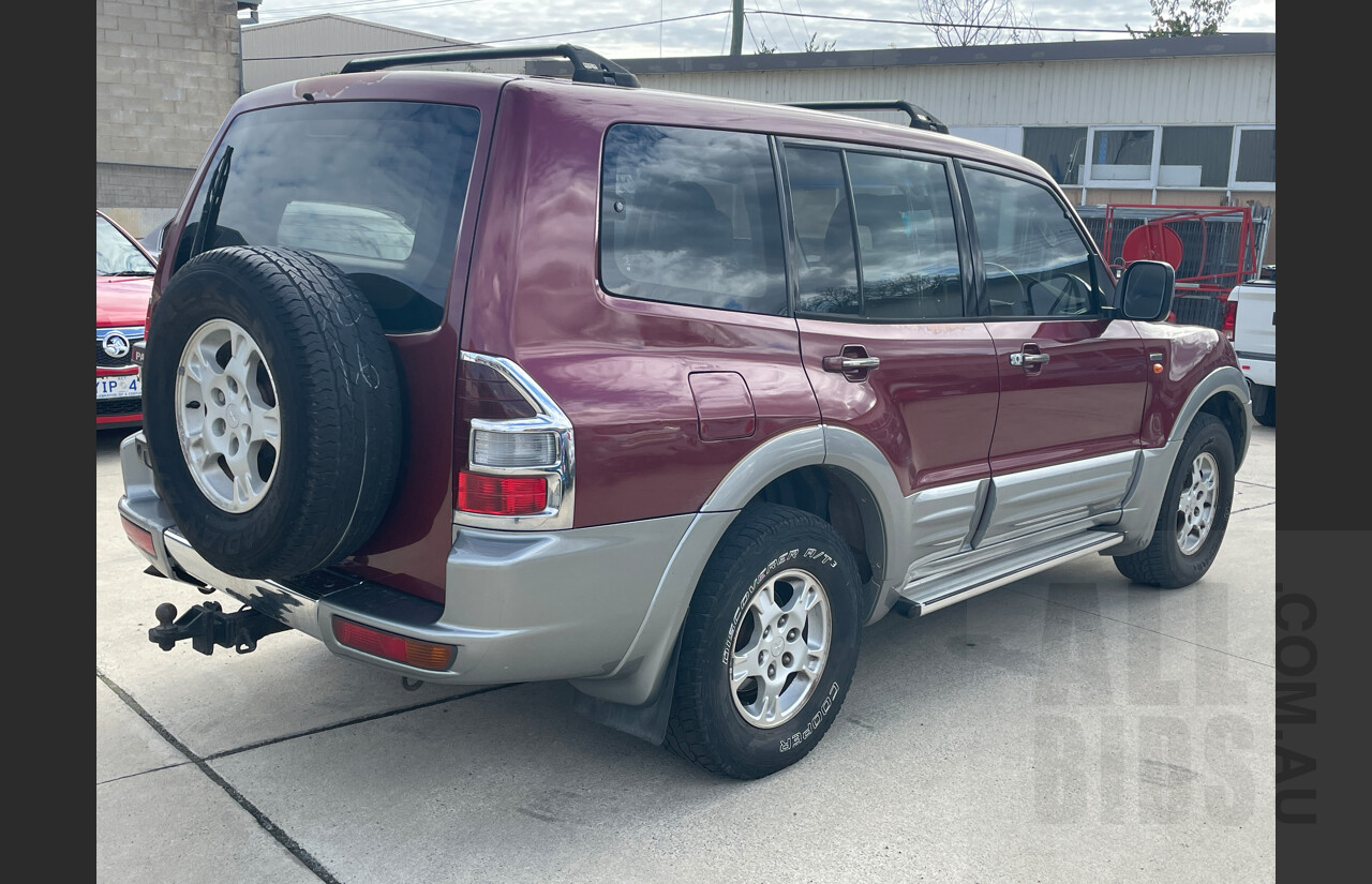 9/2001 Mitsubishi Pajero Exceed LWB (4x4) NM 4d Wagon Red 3.5L