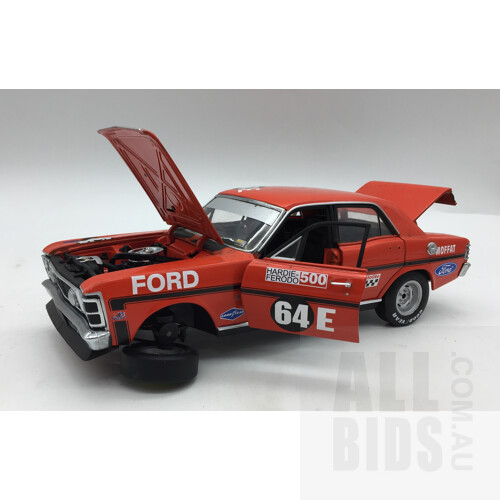 Biante Allan Moffat xw gtho phase 2 1970 HARDIE FERODO winner - 1/18 Scale Model Card AU Falcon