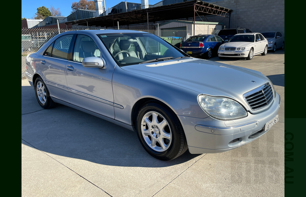 8/2000 Mercedes-Benz S320  W220 4d Sedan Blue 3.2L