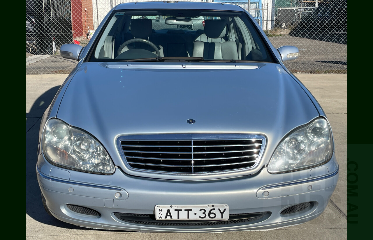 8/2000 Mercedes-Benz S320  W220 4d Sedan Blue 3.2L
