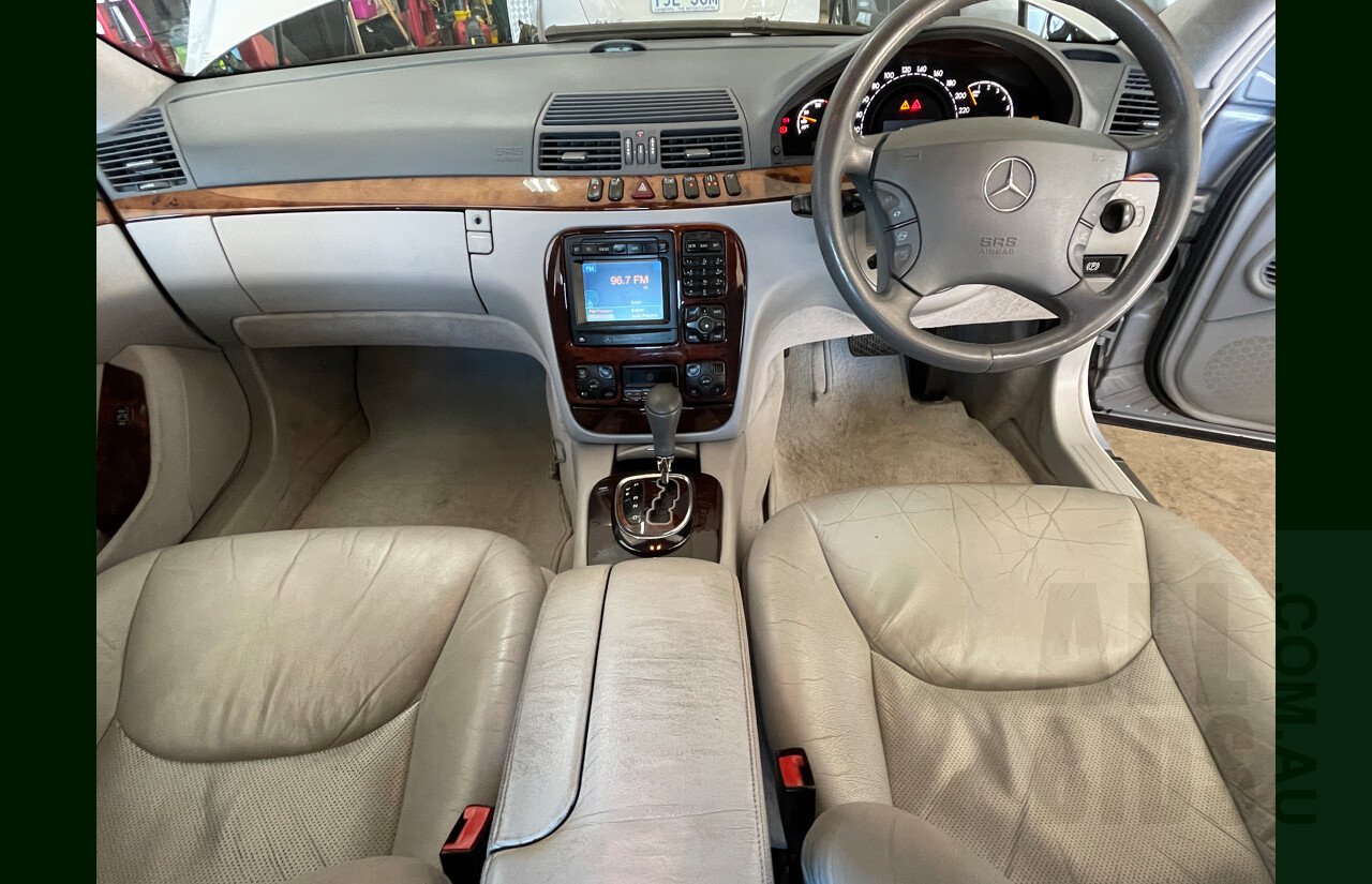 8/2000 Mercedes-Benz S320  W220 4d Sedan Blue 3.2L