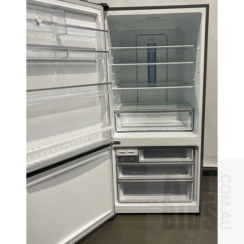 Westinghouse WBE5300SA 530 Up-Side-Down Fridge-Freezer