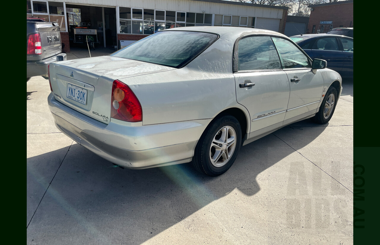 11/2000 Mitsubishi Magna Solara TJ 4d Sedan Beige 3.5L