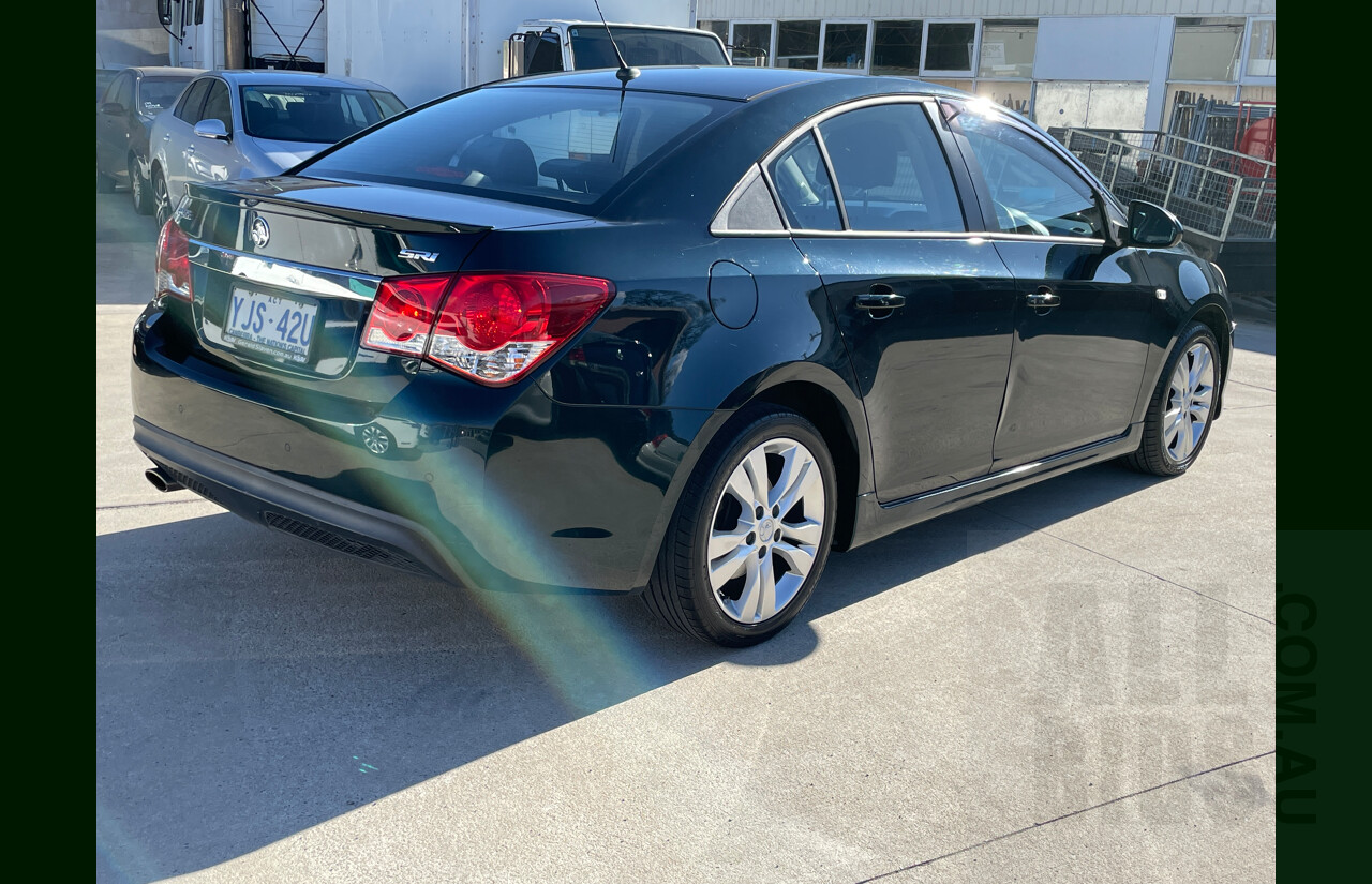 7/2013 Holden Cruze SRi JH MY14 4d Sedan Green 1.6L