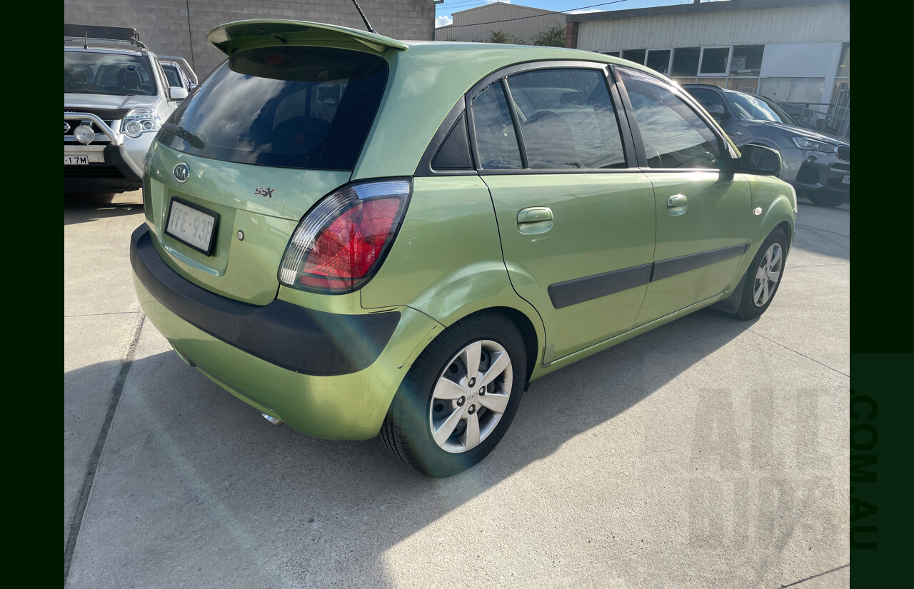 /2007 Kia RIO LX JB 5d Hatchback Green 1.4L