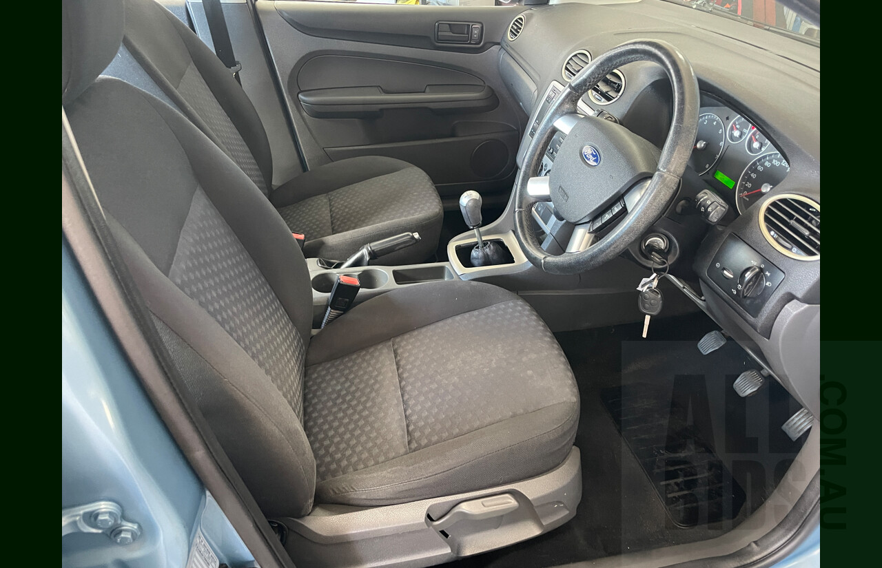 4/2007 Ford Focus LX LT 4d Sedan Blue 2.0L