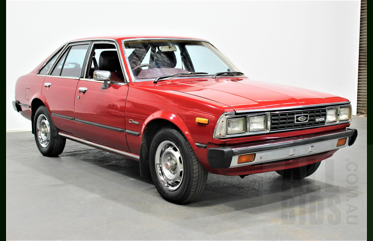 8/1980 Toyota Corona RT132 Liftback Sedan Red 2.0L