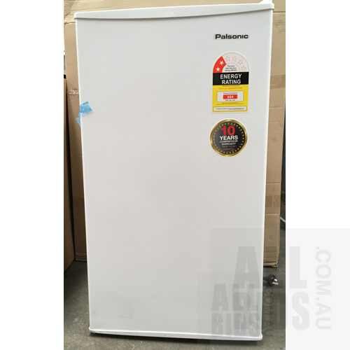 Palsonic 112 Litre Bar Fridge PW112SBF ORP $219.00
