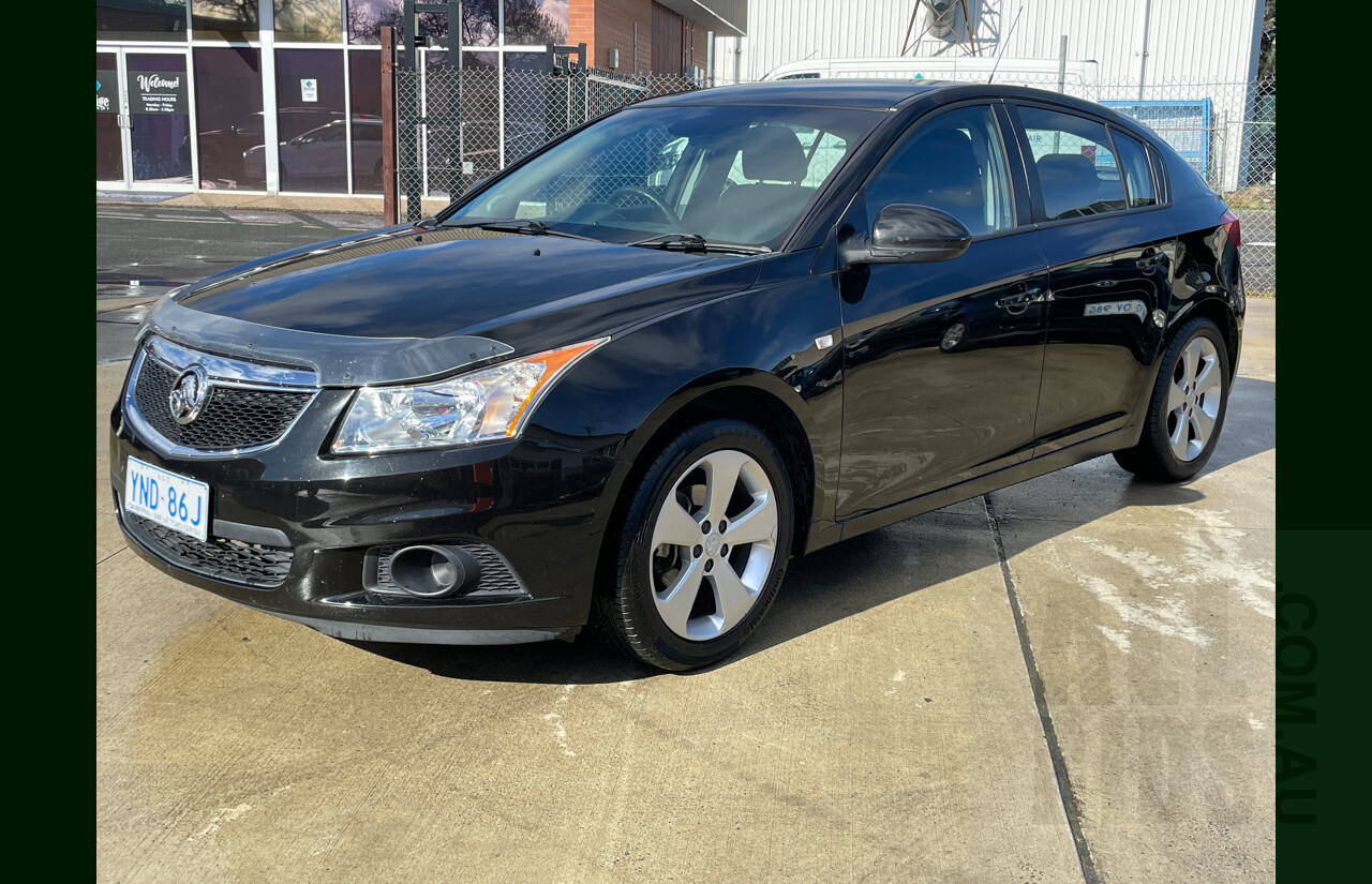 2/2013 Holden Cruze CD Equipe JH MY13 5d Hatchback Black 1.8L