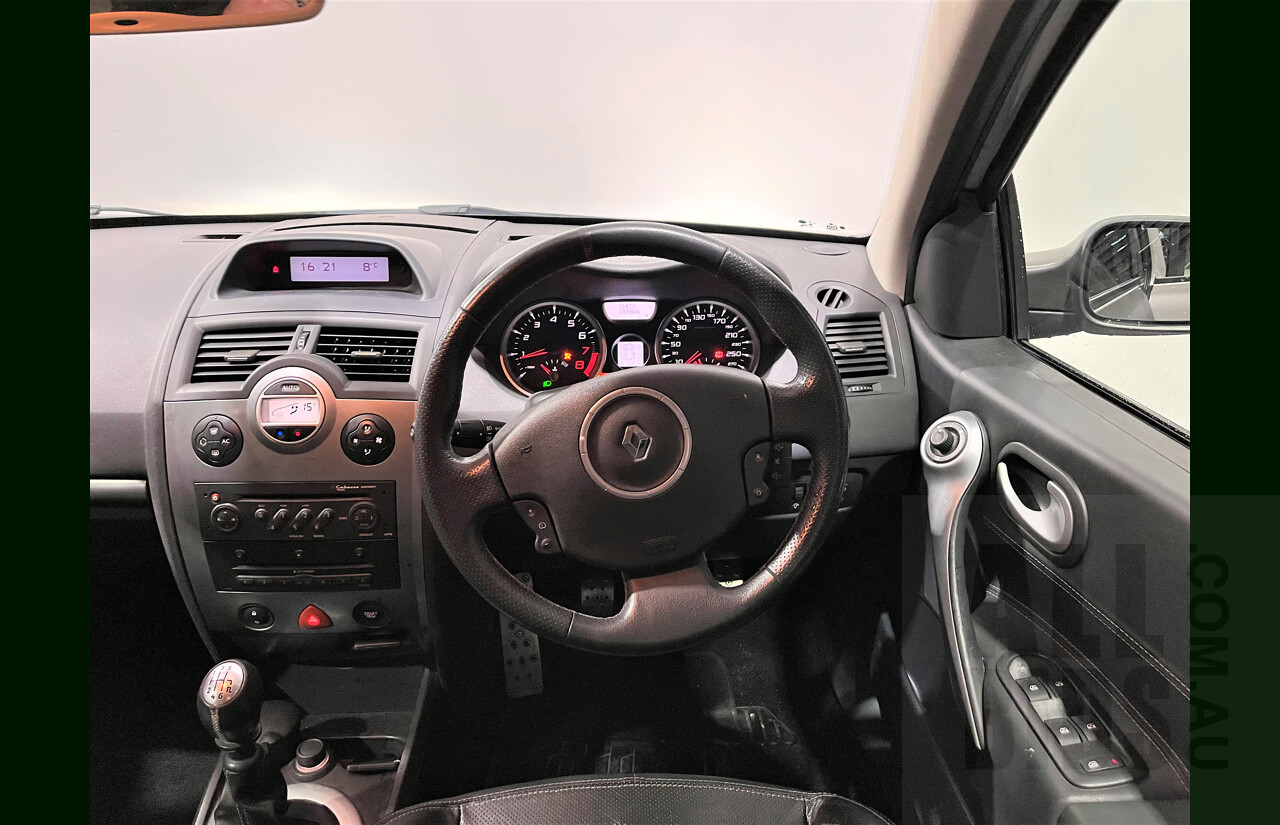 5/2009 Renault Megane Sport X84 MY06 UPGRADE 5d Hatchback Silver 2.0L