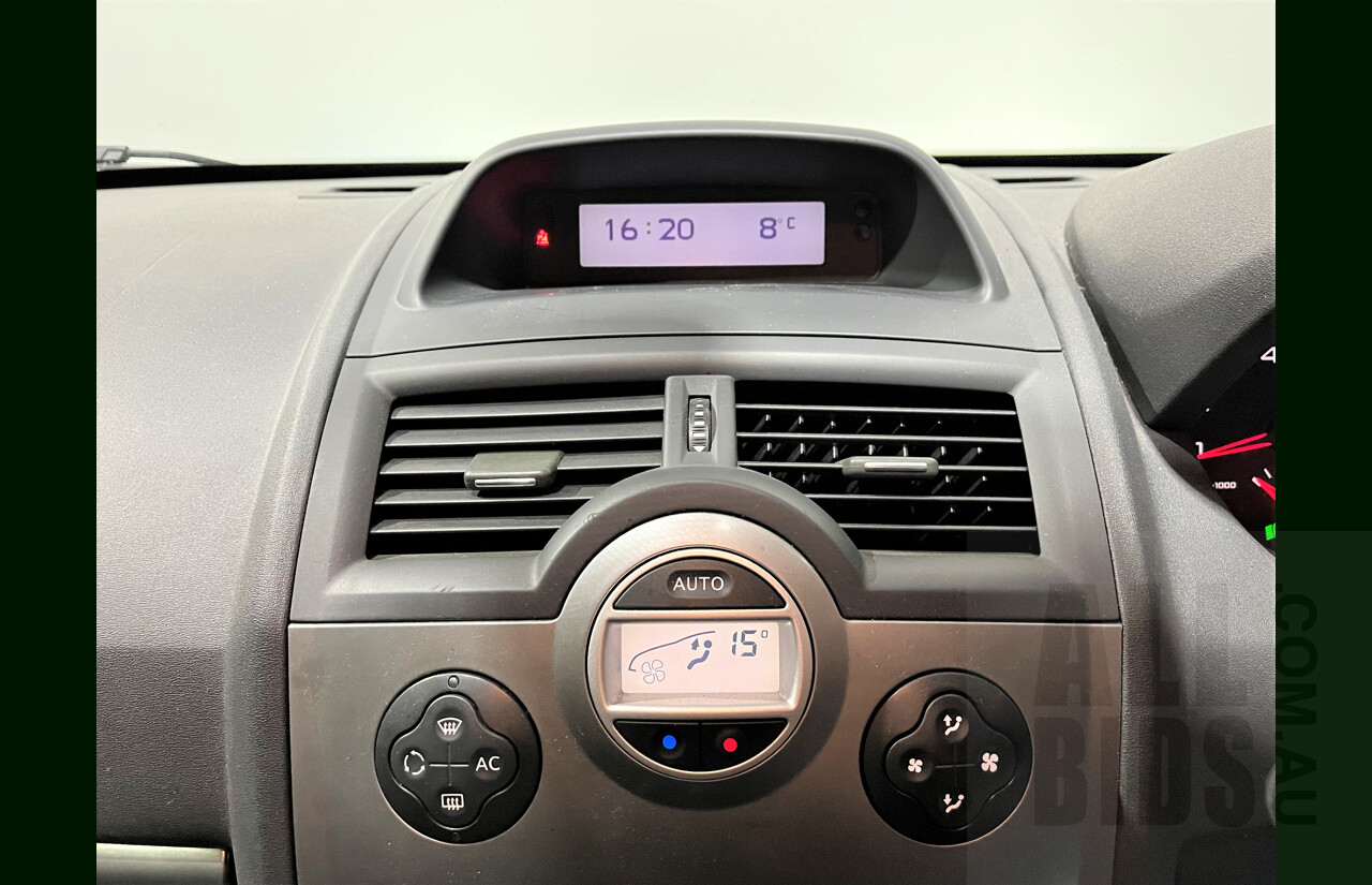 5/2009 Renault Megane Sport X84 MY06 UPGRADE 5d Hatchback Silver 2.0L