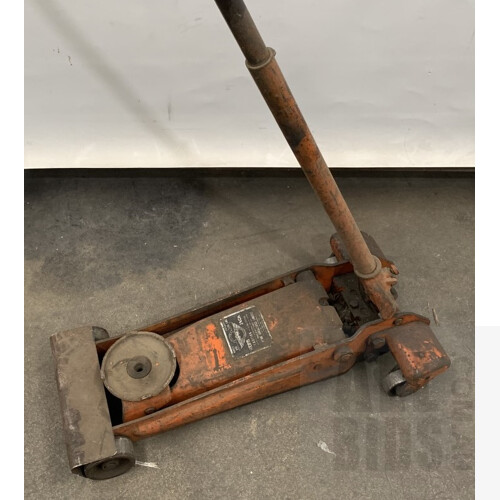 Heavy Duty APAC Trolley Jack