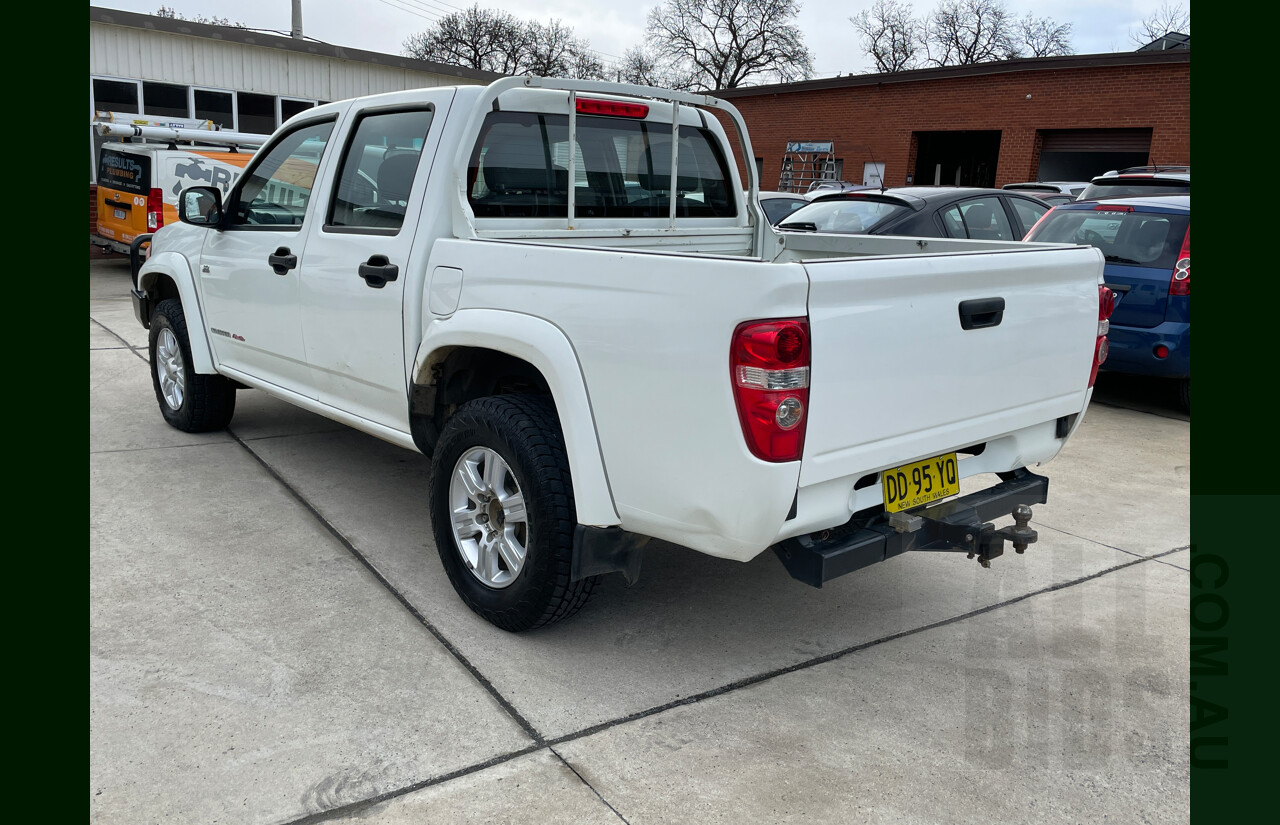 11/2010 Holden Colorado LX (4x4) RC MY10 Crew Cab P/Up White 3.0L