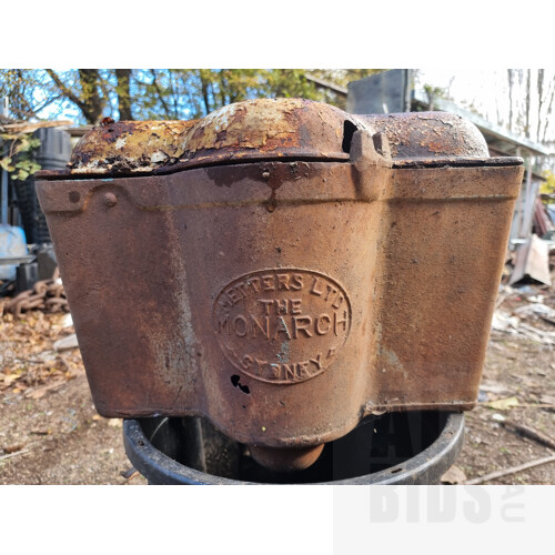 Vintage Cast Iron Toilet Cistern - Metters