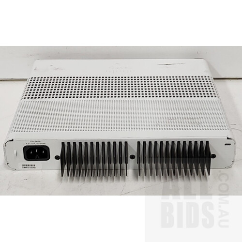 Cisco (WS-C3560CX-12PD-S) Catalyst 3560-CX Series PoE 12-Port Gigabit Ethernet Switch
